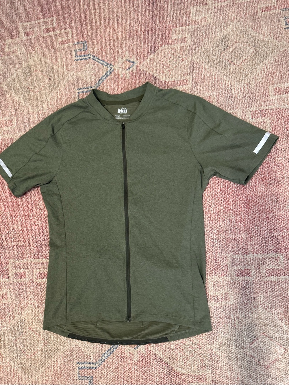 REI men’s or unisex solid olive green full zip cycling jersey size small NWOT